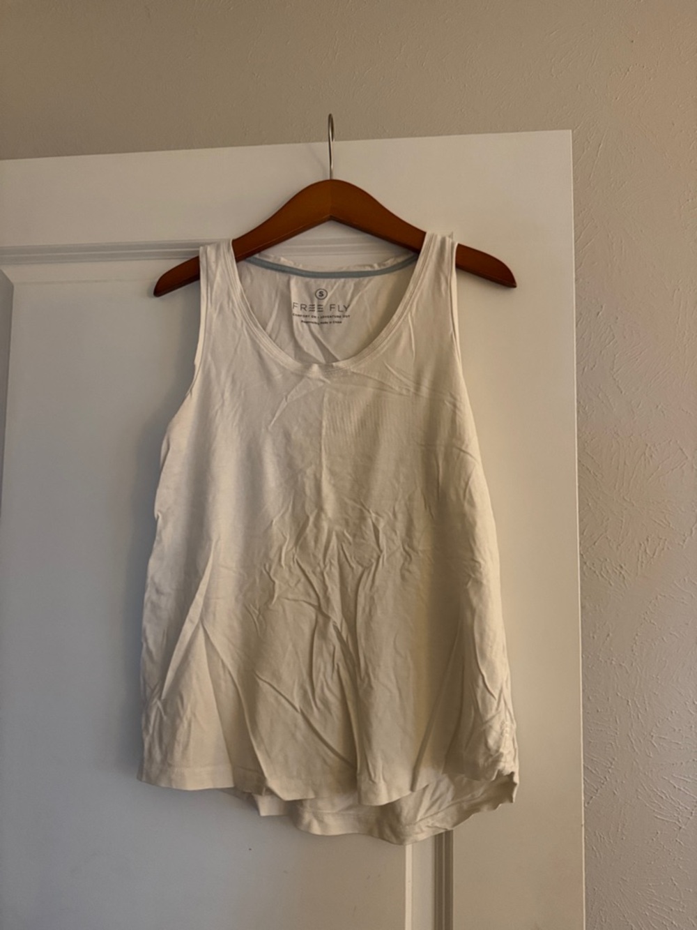 Free Fly UV Women's Scoop Neck Tank Top